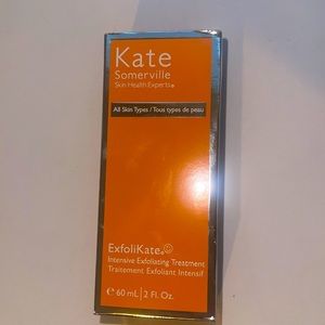 KATE SOMERVILLE
ExfoliKate™ Intensive Exfoliating Treatment